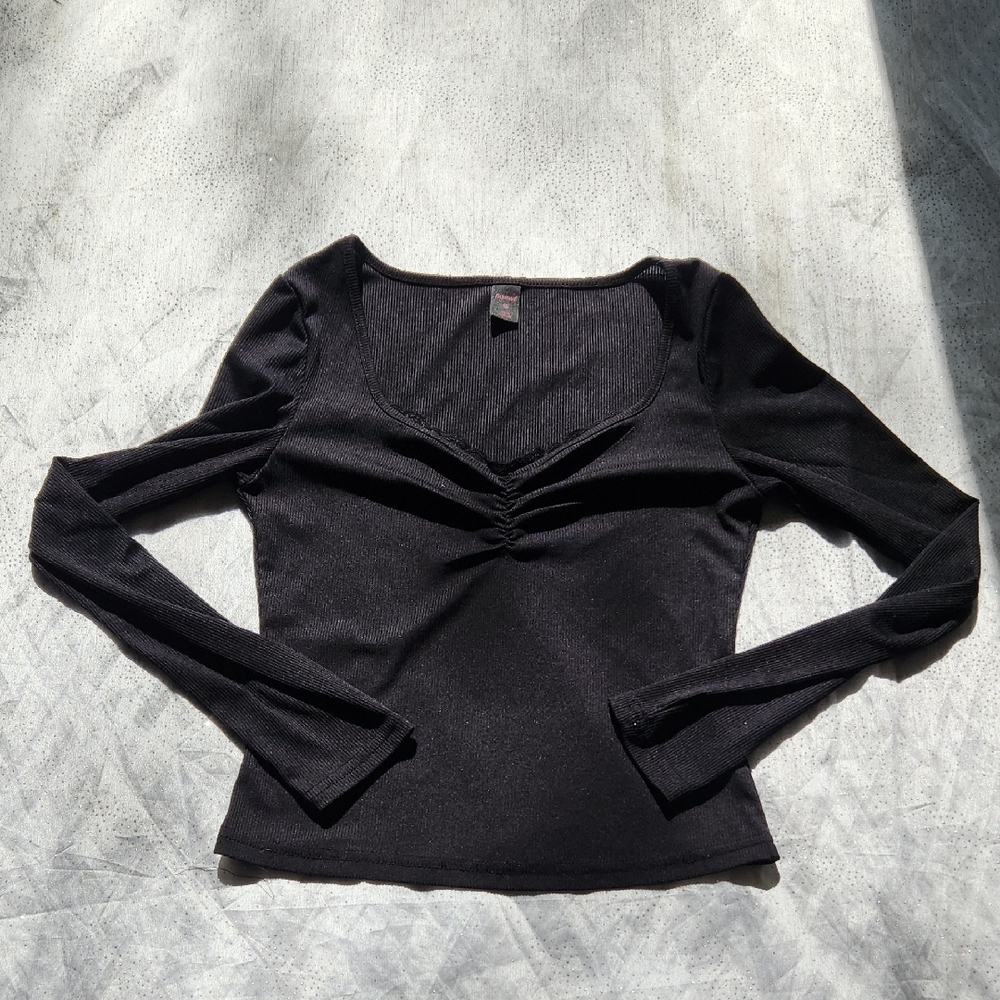 Black Ruched Fitted Long Sleeve Blouse